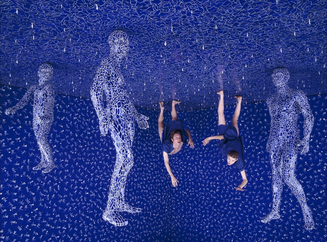 Breathing Glass by Sandy Skoglund - Asheville Art Museum