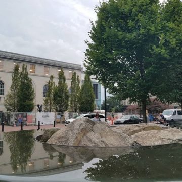 @momentumgallery #HossHaley #fountain at #PackSquare in the foreground and @ashevilleartmuseum in the background. Can't wait for it to open soon! We loved getting the sneak peek from @plmyers36 today!