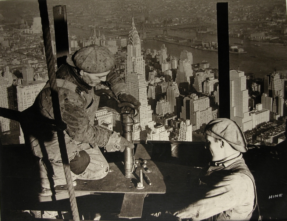 Topping the Mast, Empire State Building